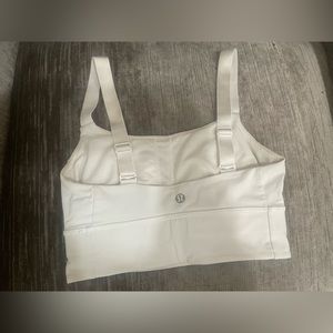 Lululemon white sports bra size 4